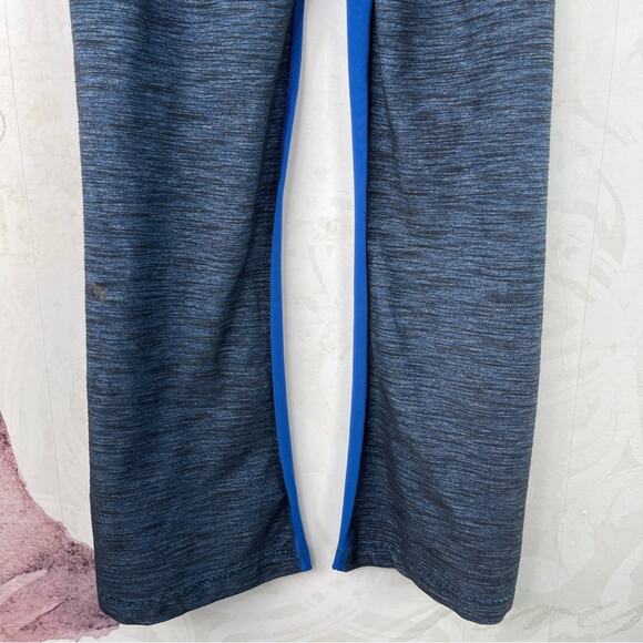 Lululemon Barre Pulse Pant Limitless Blue Reversible Slub Denim Size 12 Like New - Picture 5 of 16